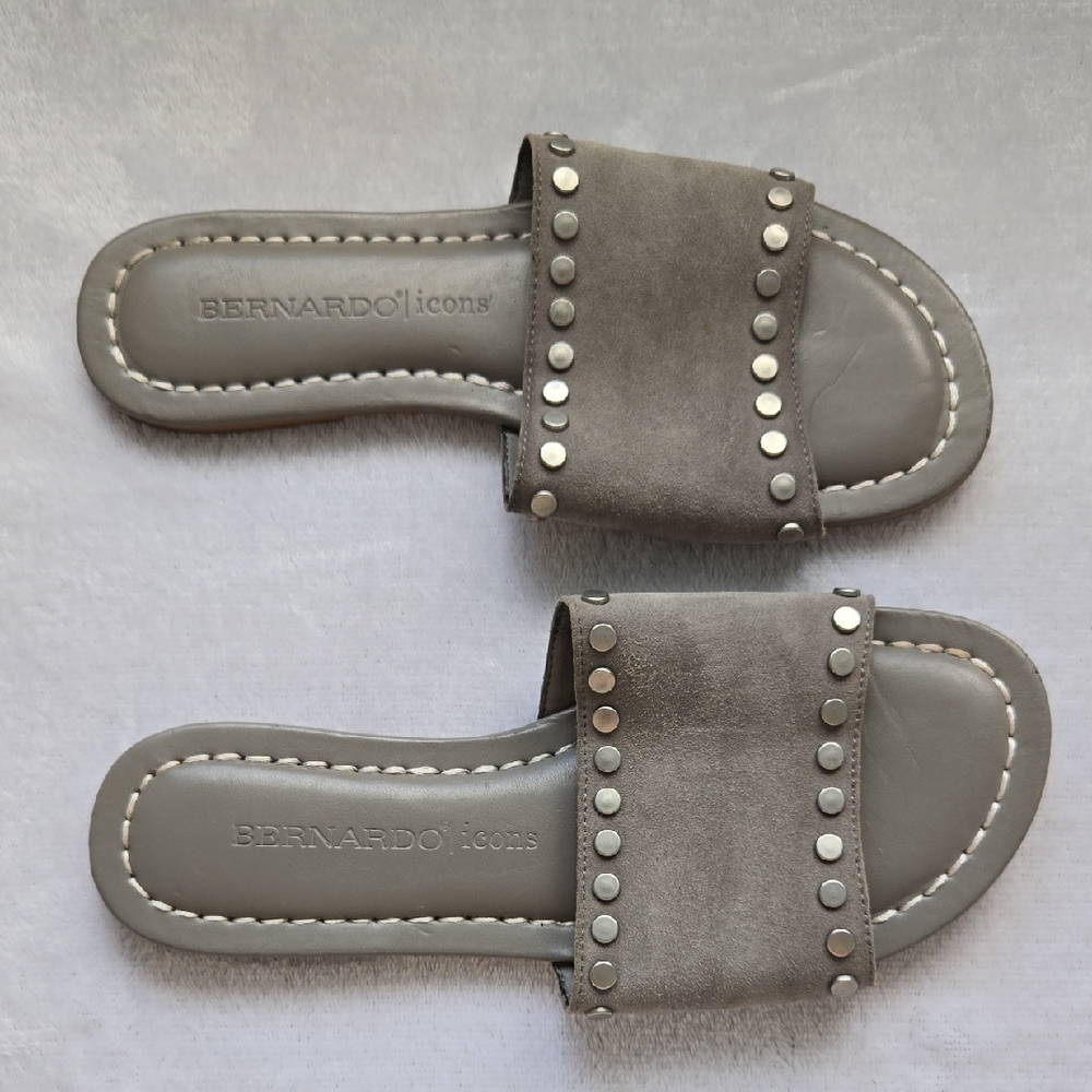 🌴 Bernardo Gray Suede Studded Slide Sandals Size 34D =6.5